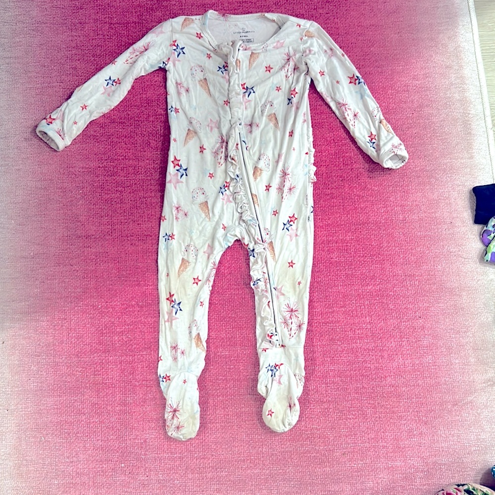 Little Pajama Co. Ice Cream Cone and Stars Print. SZ 6-9m
